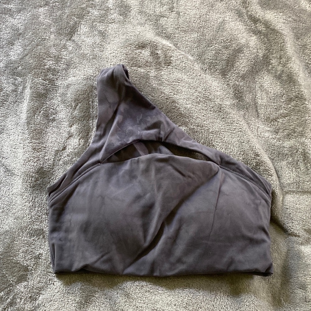 Alphalete asymmetrical bra size small in misty lilac